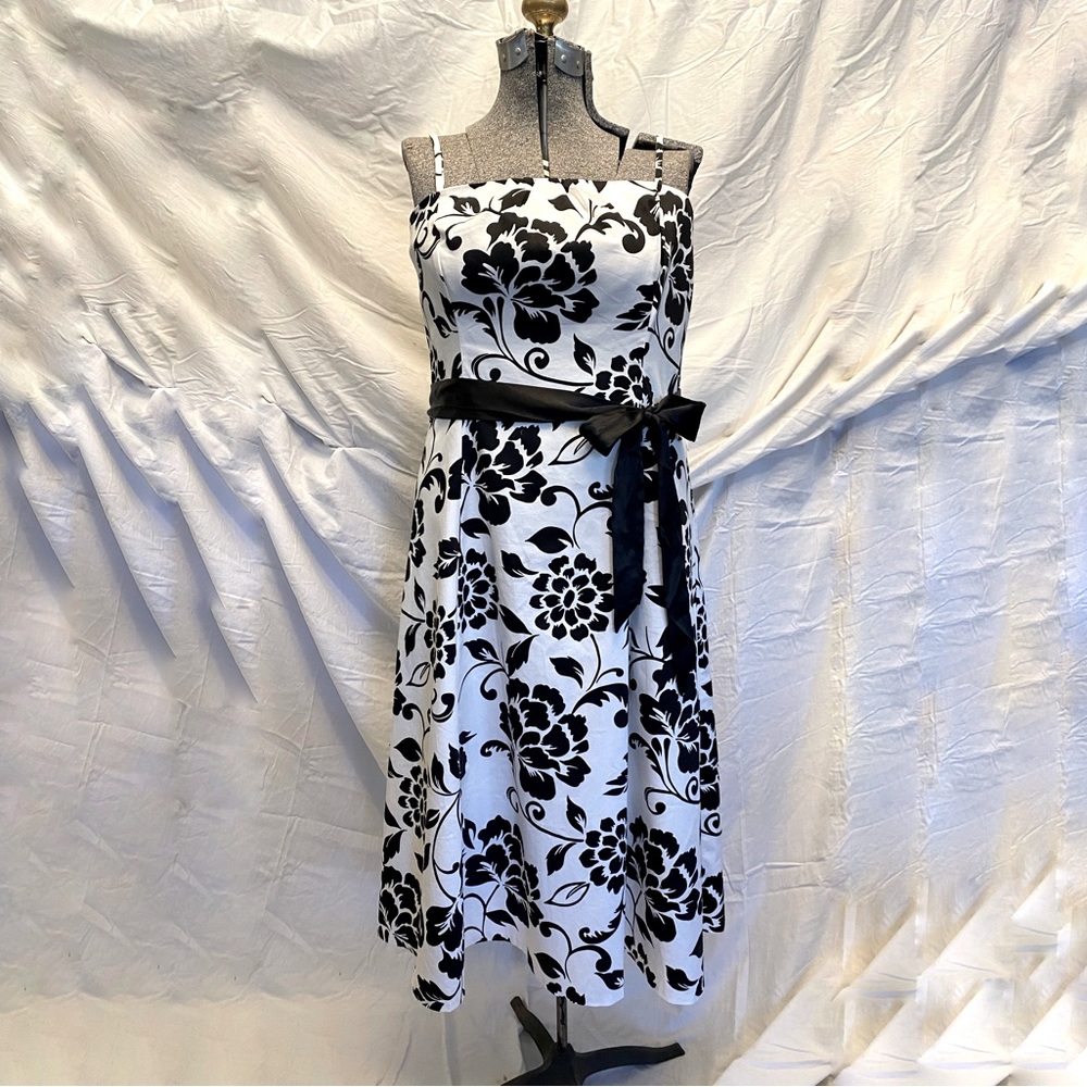 Long Tall Sally black and white floral strapless midi dress, size 14.